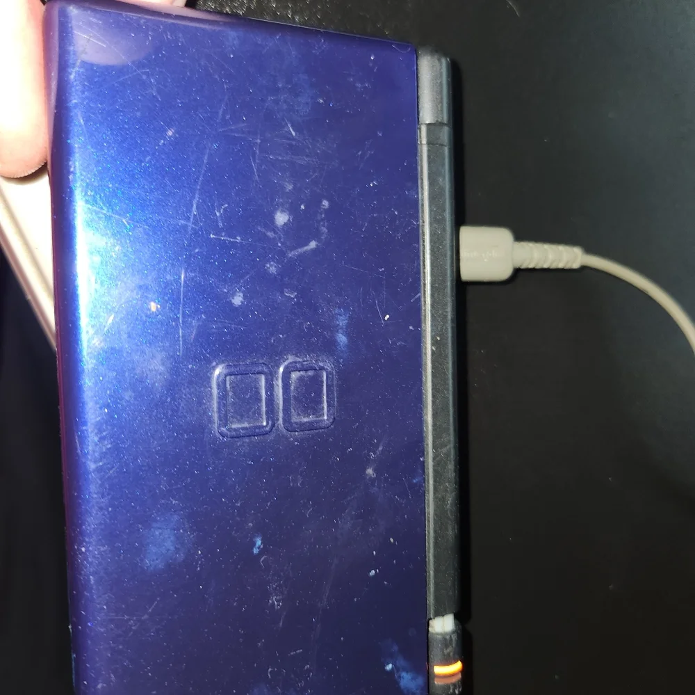 NINTENDO DS LITE. 2 Units